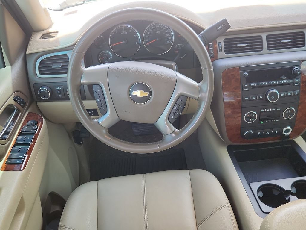 Used 2012 Chevrolet Silverado 1500 LTZ w/ LTZ White Diamond Edition AWD/4WD image 11