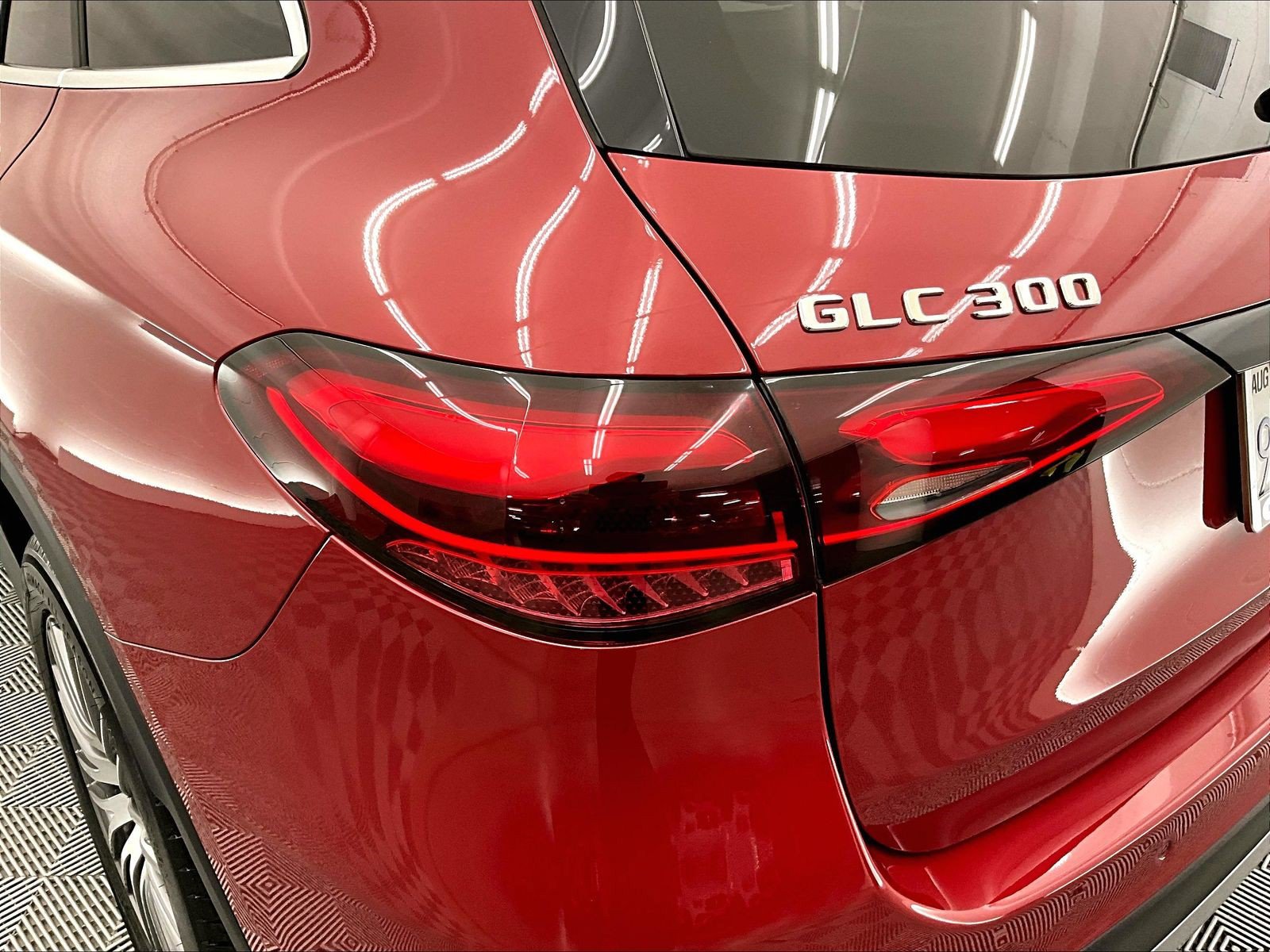 Certified 2024 Mercedes-Benz GLC 300 image 27