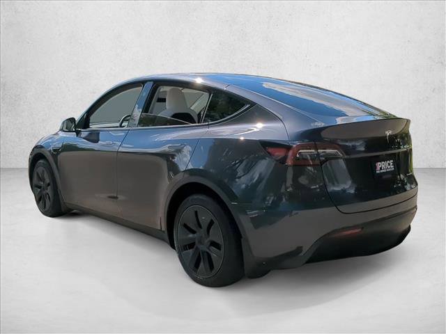 Used 2025 Tesla Model Y Long Range image 8