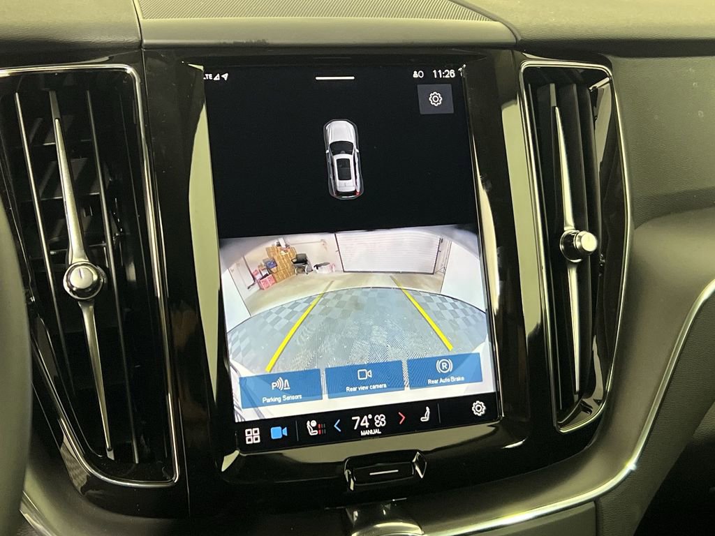 Certified 2025 Volvo XC60 B5 Core w/ Climate Package image 23