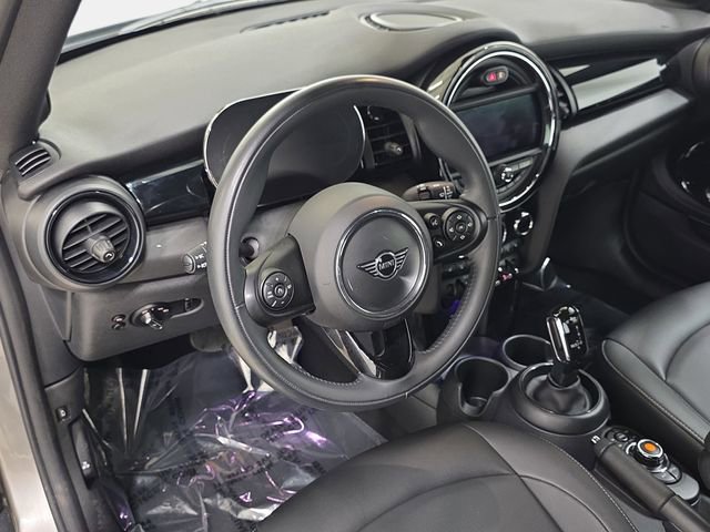 Used 2021 MINI Cooper Convertible w/ 8.8" Touchscreen Nav Package image 16