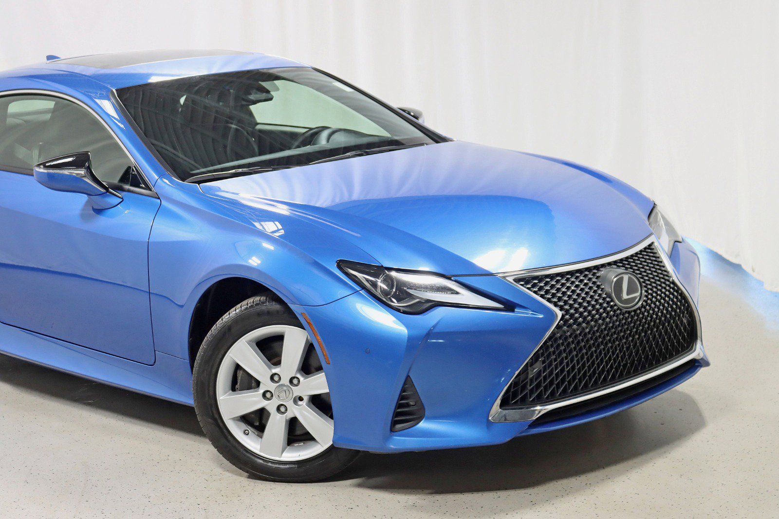 Used 2019 Lexus RC 300 AWD w/ Premium Package image 2