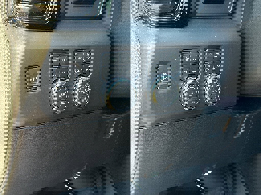 New 2026 GMC Sierra 2500 AT4 w/ AT4 Premium Plus Package image 12