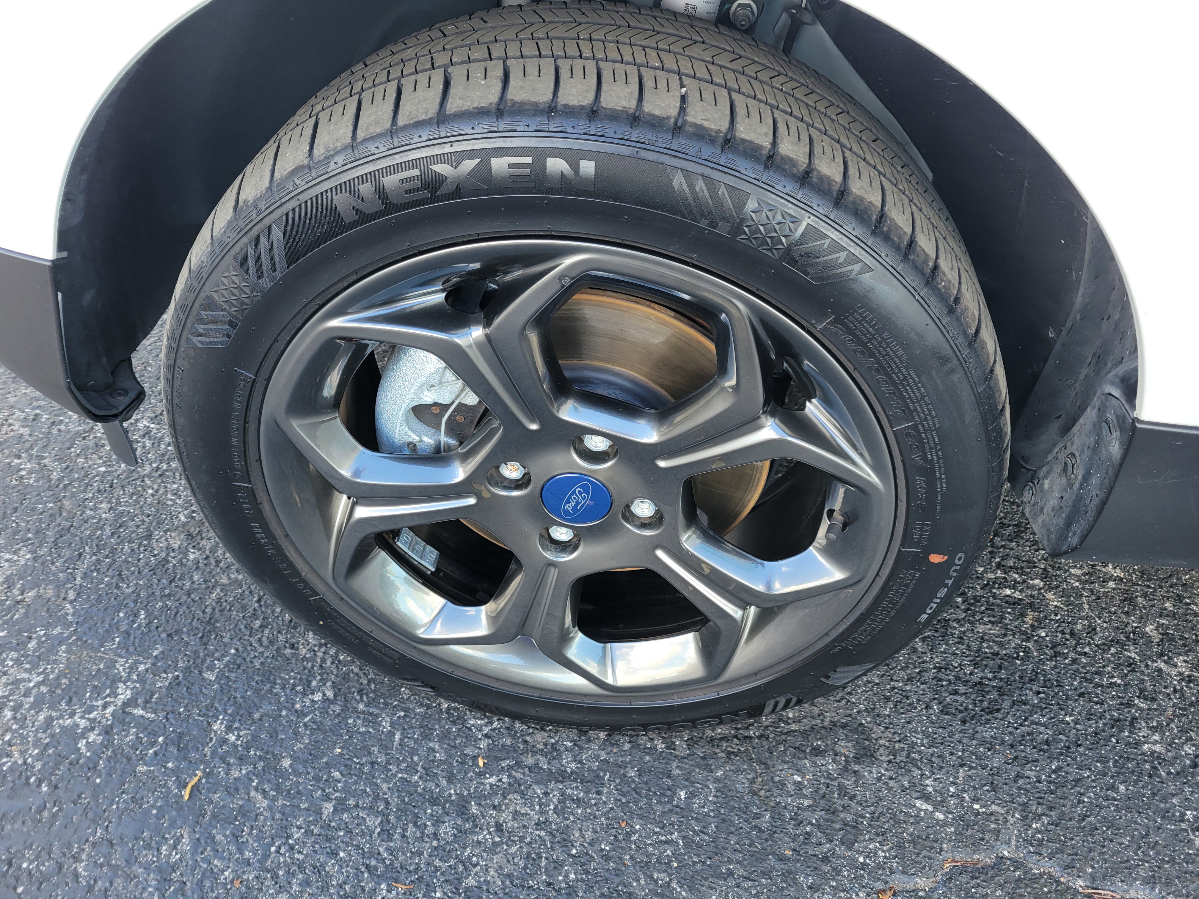 Used 2018 Ford EcoSport SES image 33