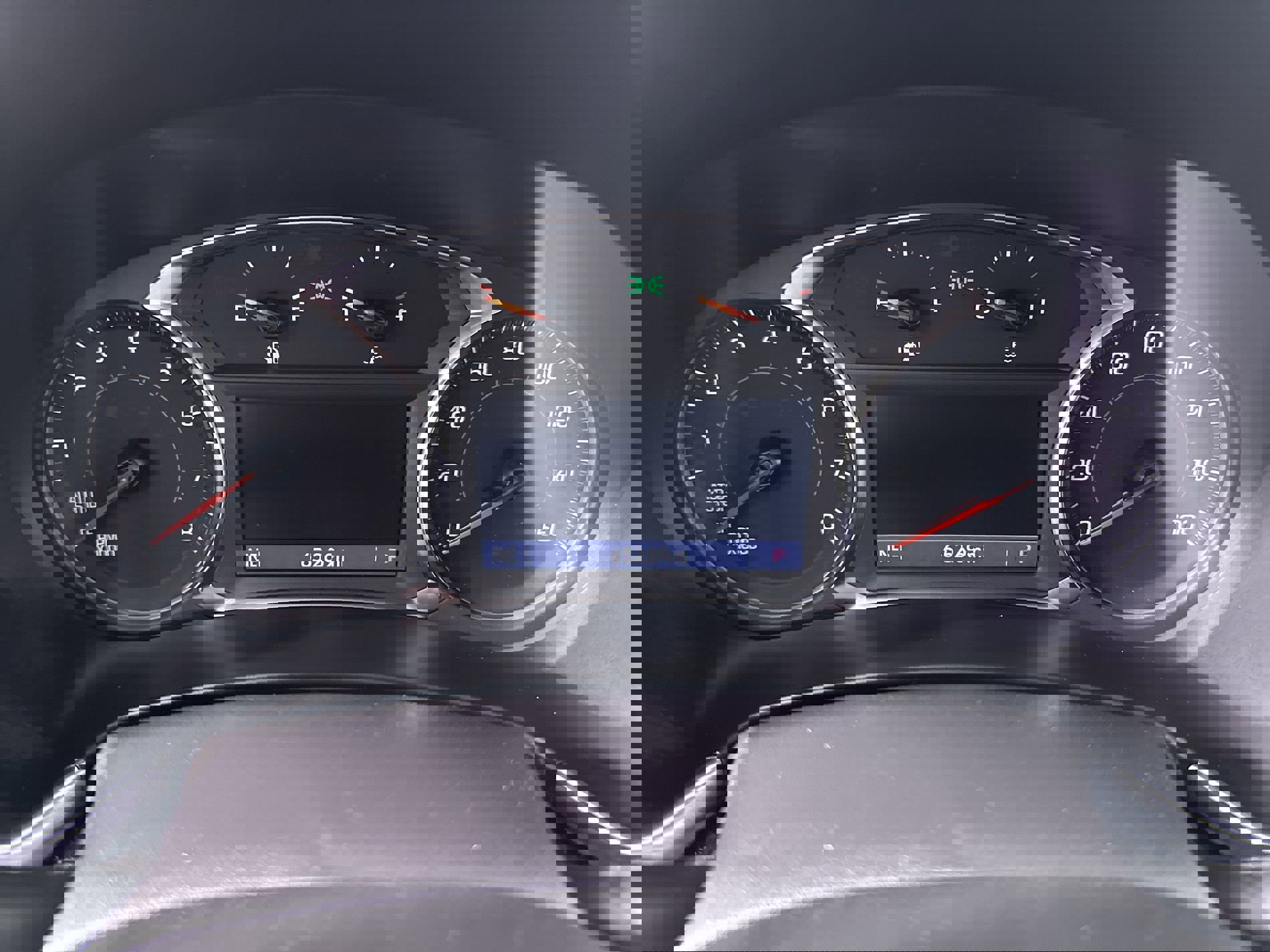 Used 2024 Chevrolet Equinox Premier image 48