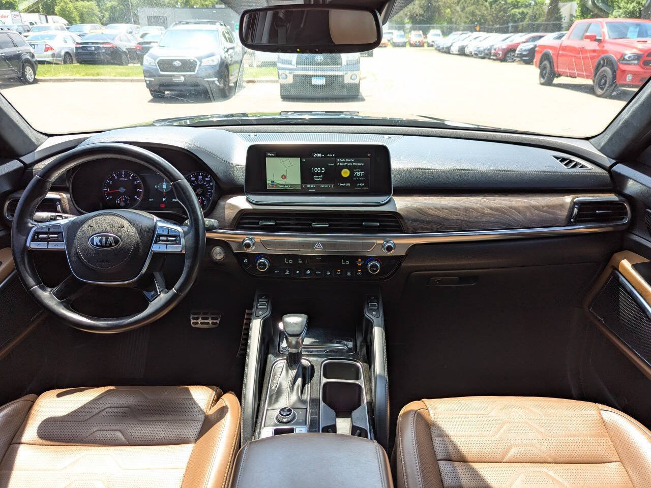Used 2020 Kia Telluride SX w/ SX Prestige Package AWD/4WD image 3