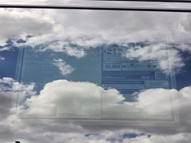 New 2026 Land Rover Range Rover Long Wheelbase SE image 18