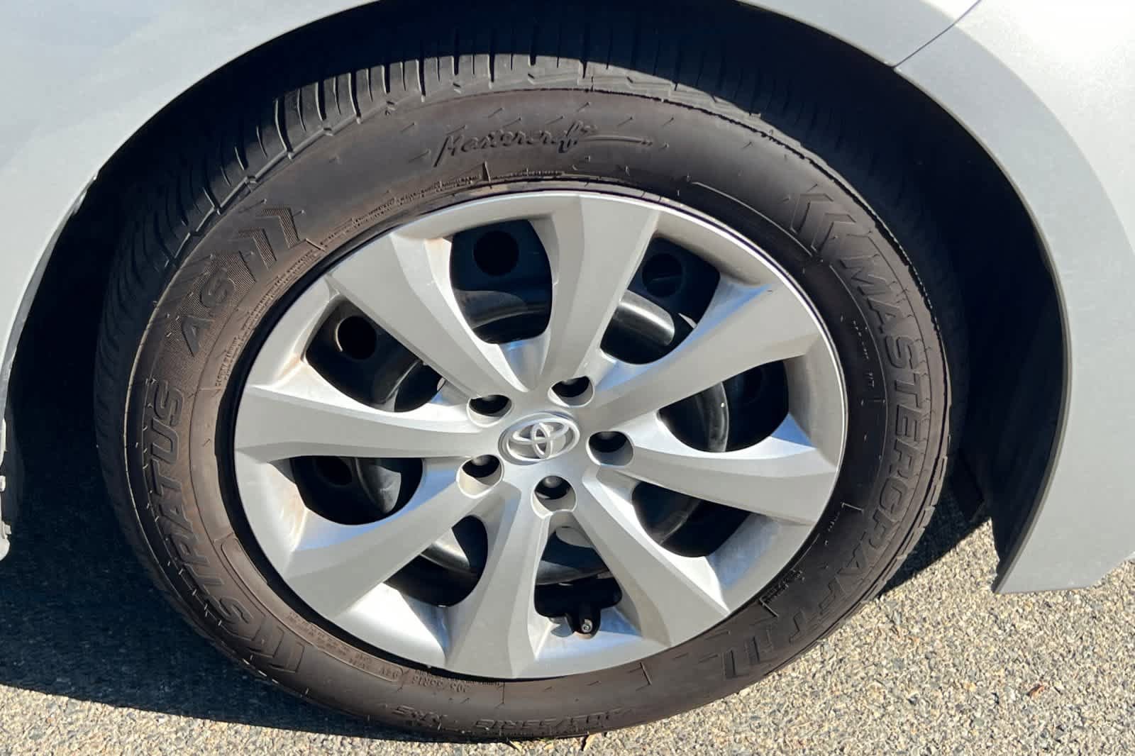 Certified 2024 Toyota Corolla LE FWD image 15