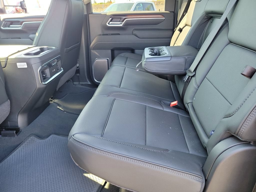 New 2026 GMC Sierra 2500 Denali w/ Max Trailering Package AWD/4WD image 8