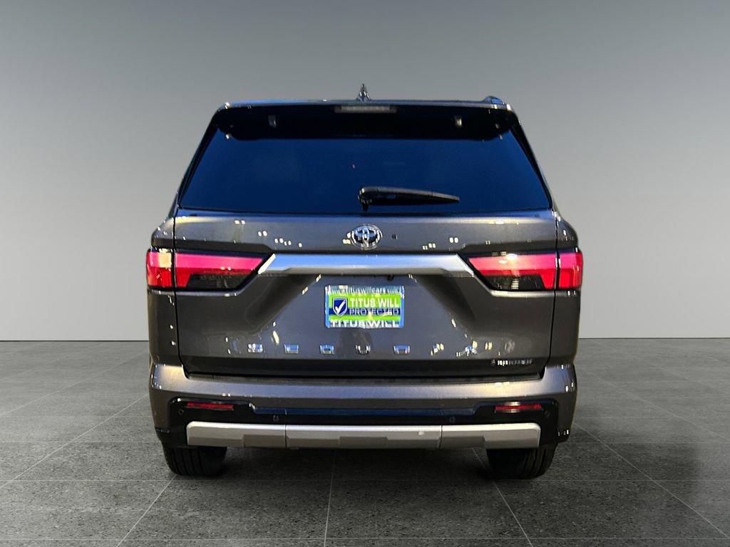 Used 2025 Toyota Sequoia 4WD image 7