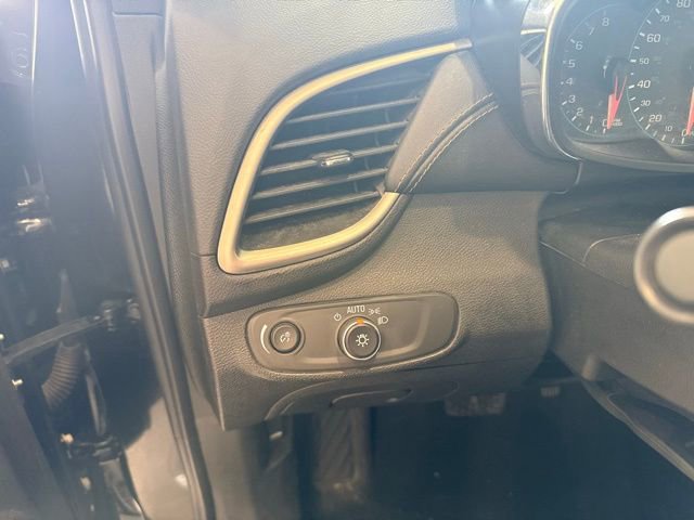 Used 2018 Chevrolet Trax LS FWD image 21