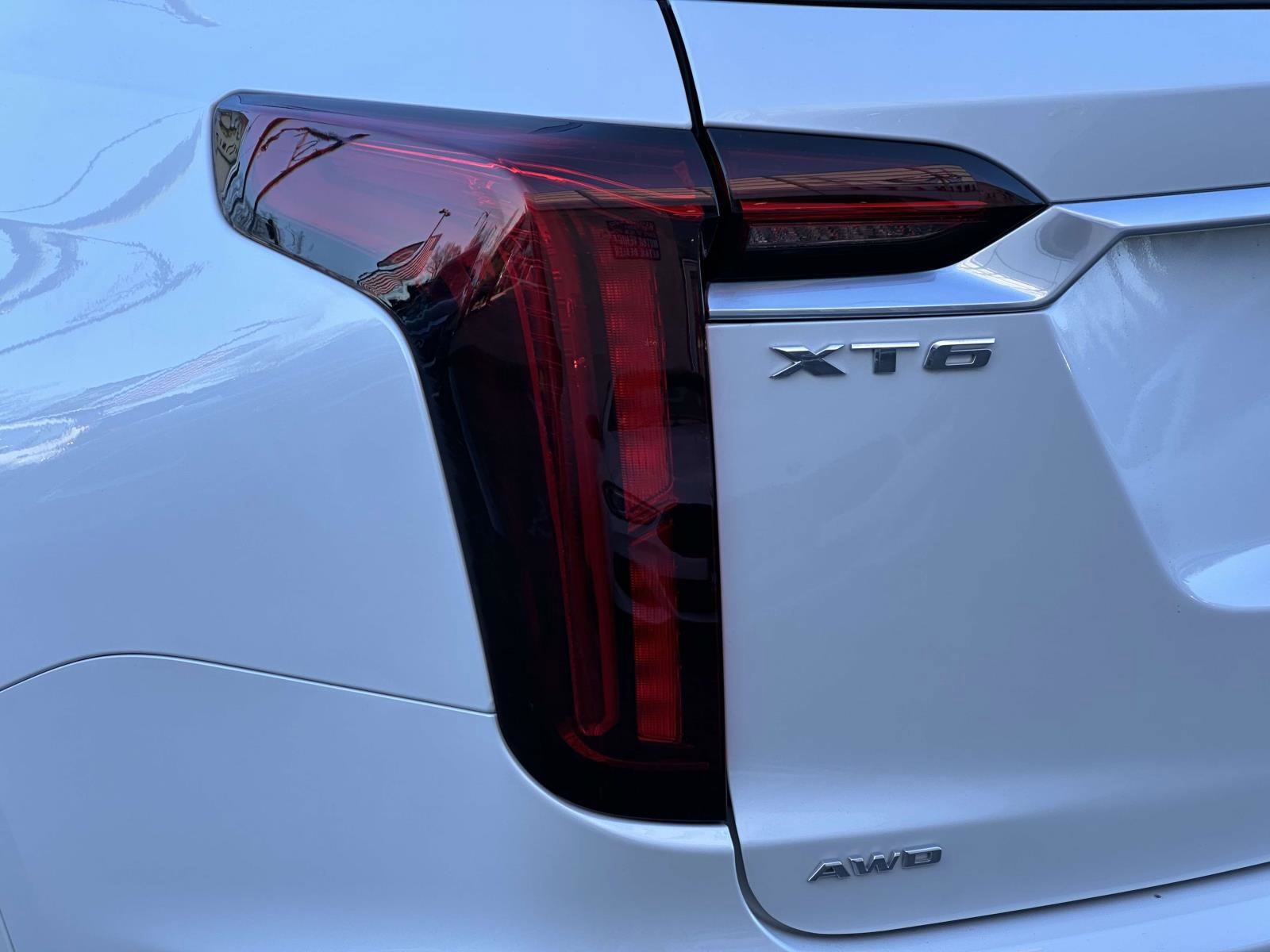 Used 2022 Cadillac XT6 Premium Luxury image 8
