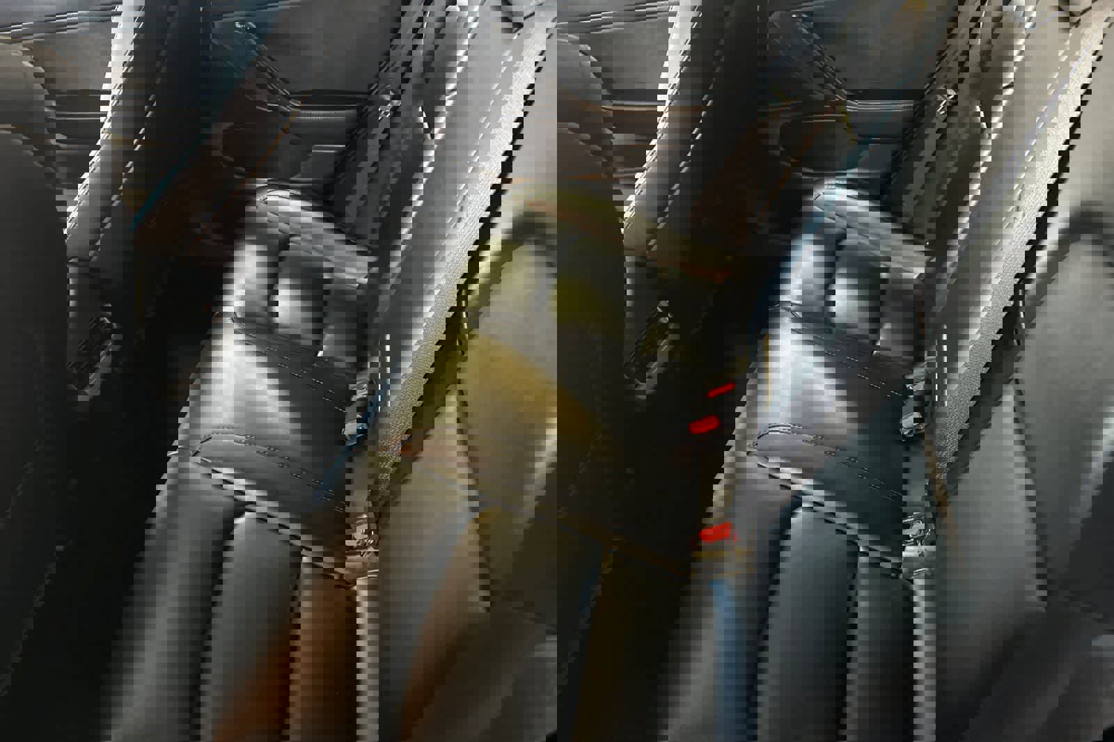 Used 2020 Tesla Model 3 Standard Range Plus RWD image 5