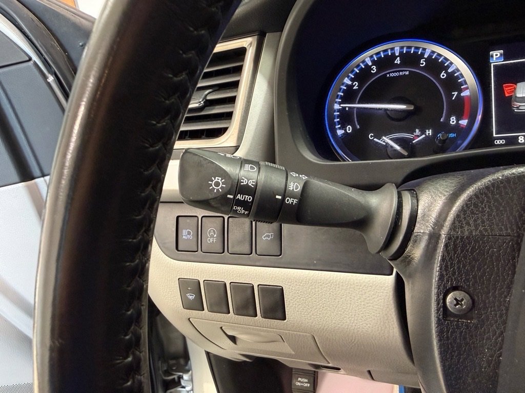 Used 2019 Toyota Highlander XLE image 22