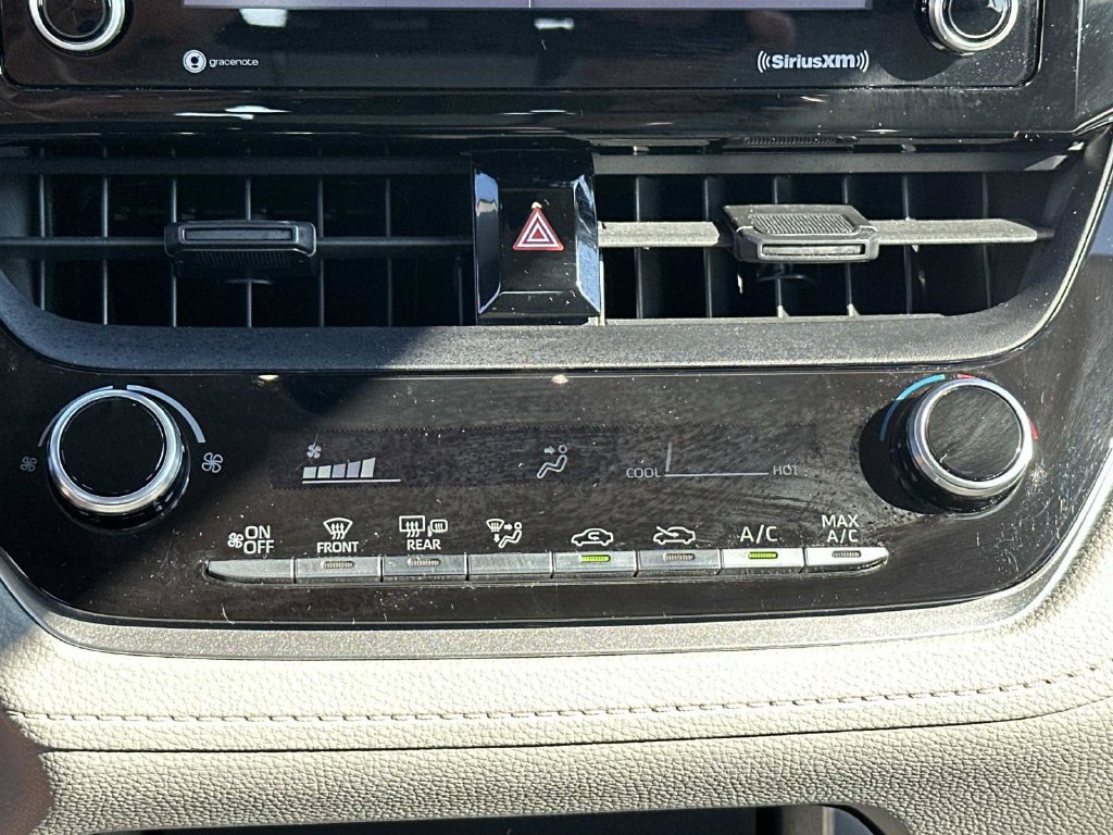 Used 2022 Toyota Corolla Cross L FWD image 37