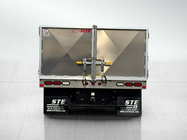 New 2025 Ford F550 4x4 SuperCab Super Duty image 4