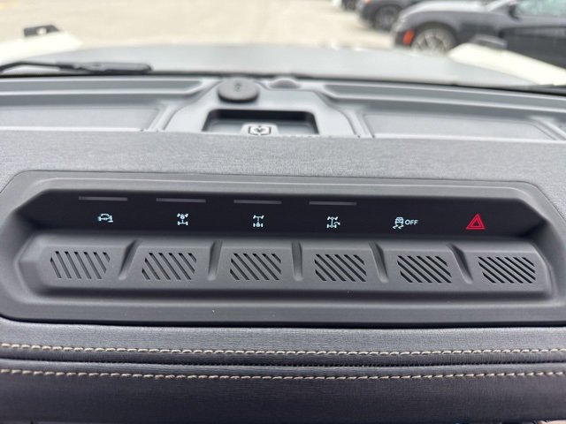 New 2025 Ford Bronco Badlands w/ Sasquatch Package image 26