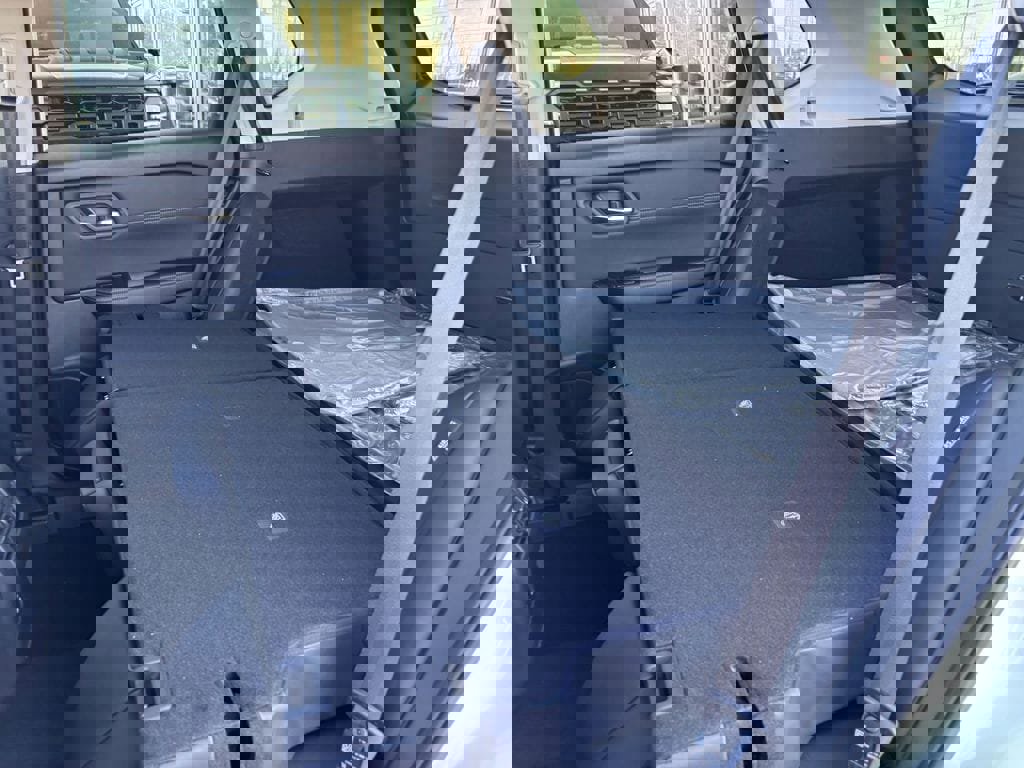 New 2026 Nissan Rogue SV image 27