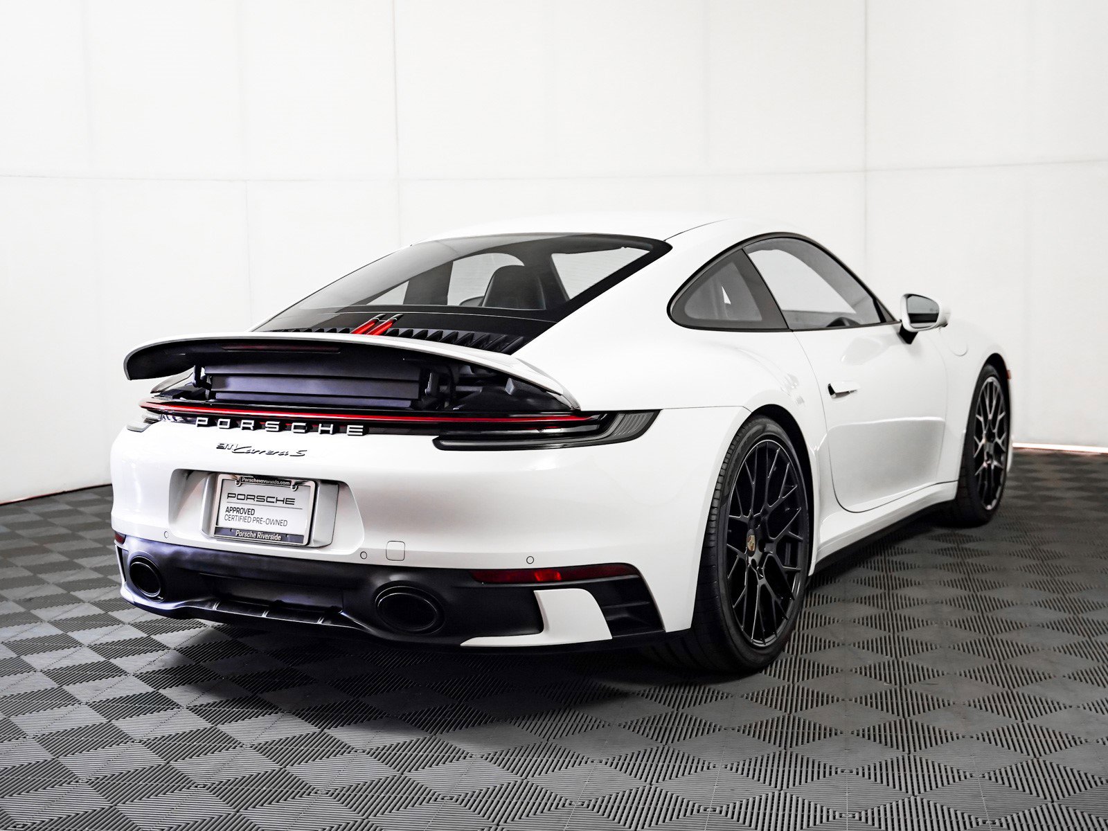 Certified 2024 Porsche 911 Carrera S image 10