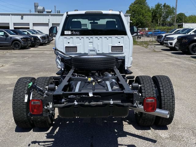 New 2025 Ford F550 4x4 Regular Cab Super Duty image 9