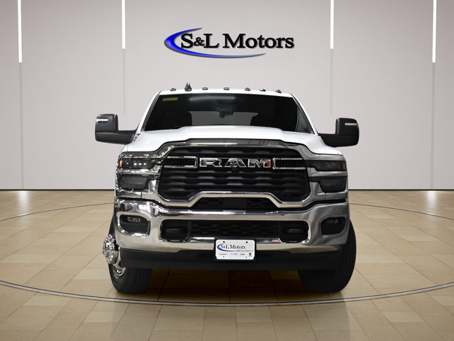 New 2026 RAM 3500 Tradesman w/ Chrome Appearance Group A AWD/4WD image 2