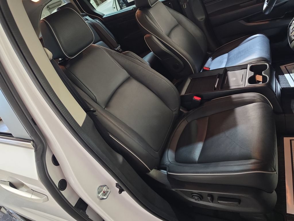 Certified 2025 Honda Odyssey Touring image 27