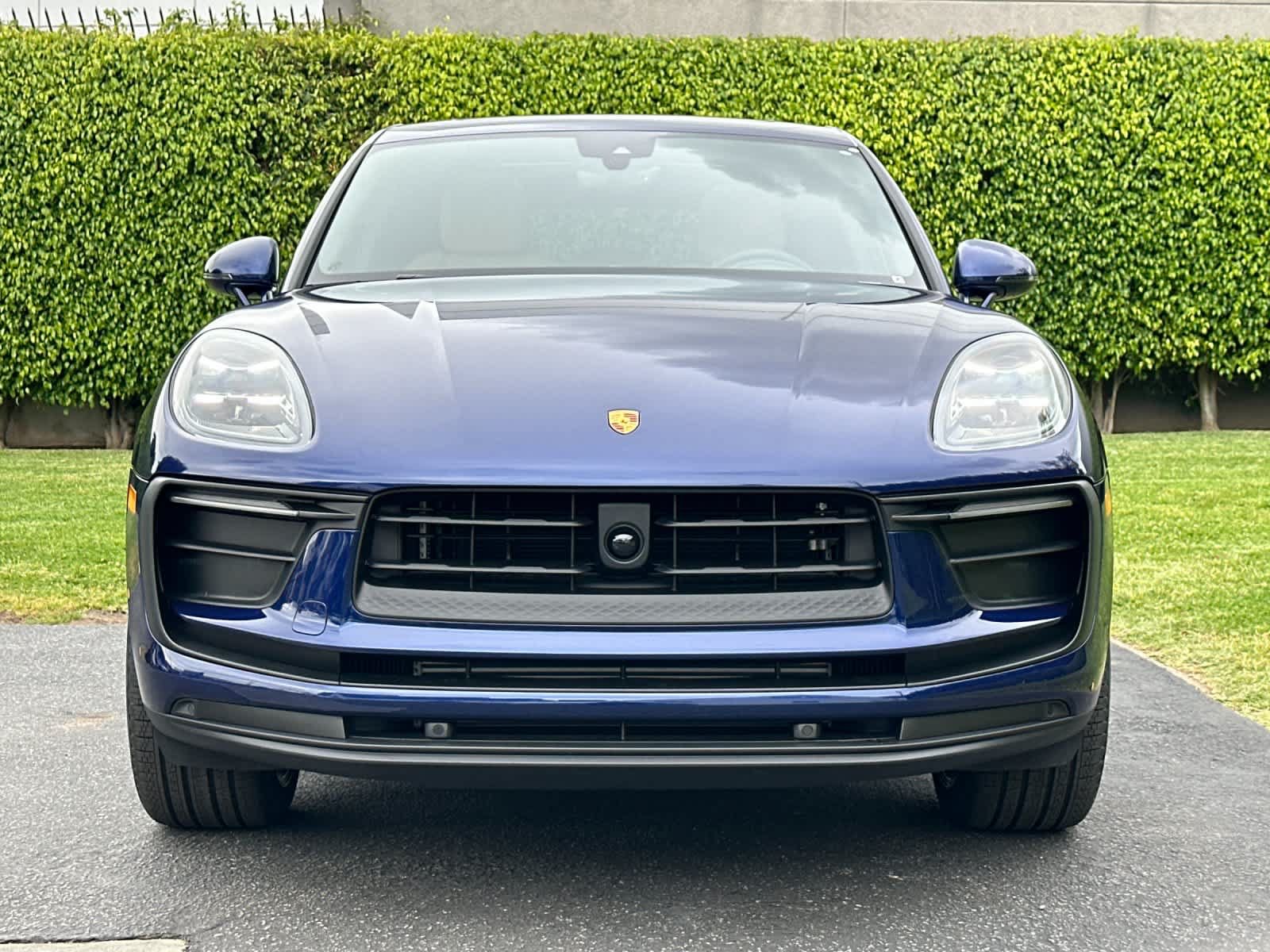 New 2026 Porsche Macan AWD/4WD image 11