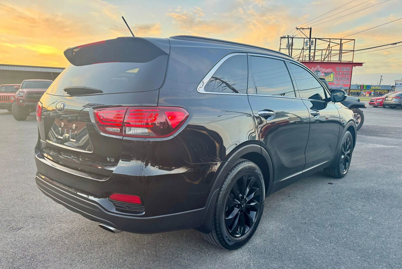 Used 2020 Kia Sorento S FWD image 11