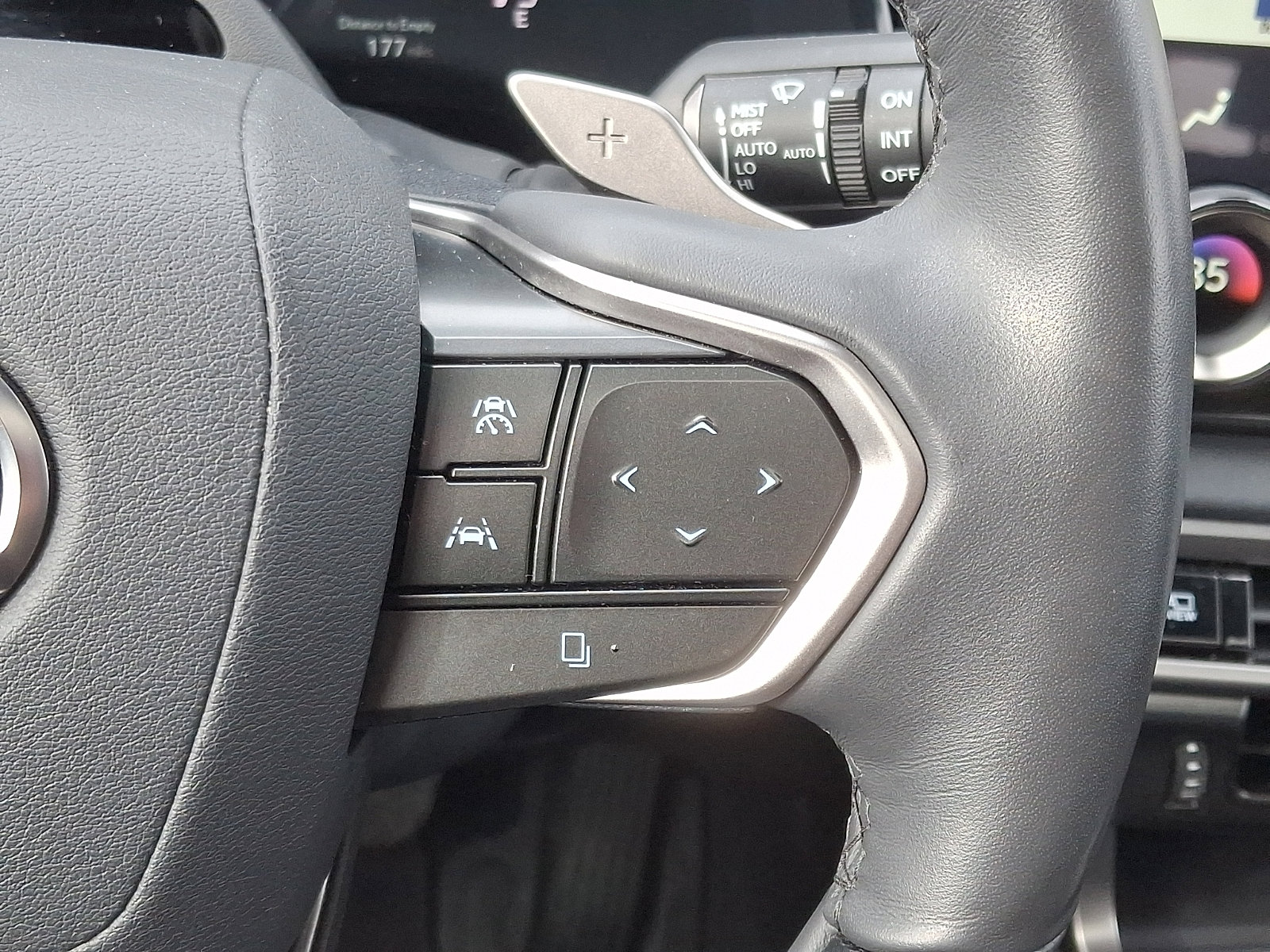 Certified 2024 Lexus RX 350 Premium Plus w/ Convenience Package image 23