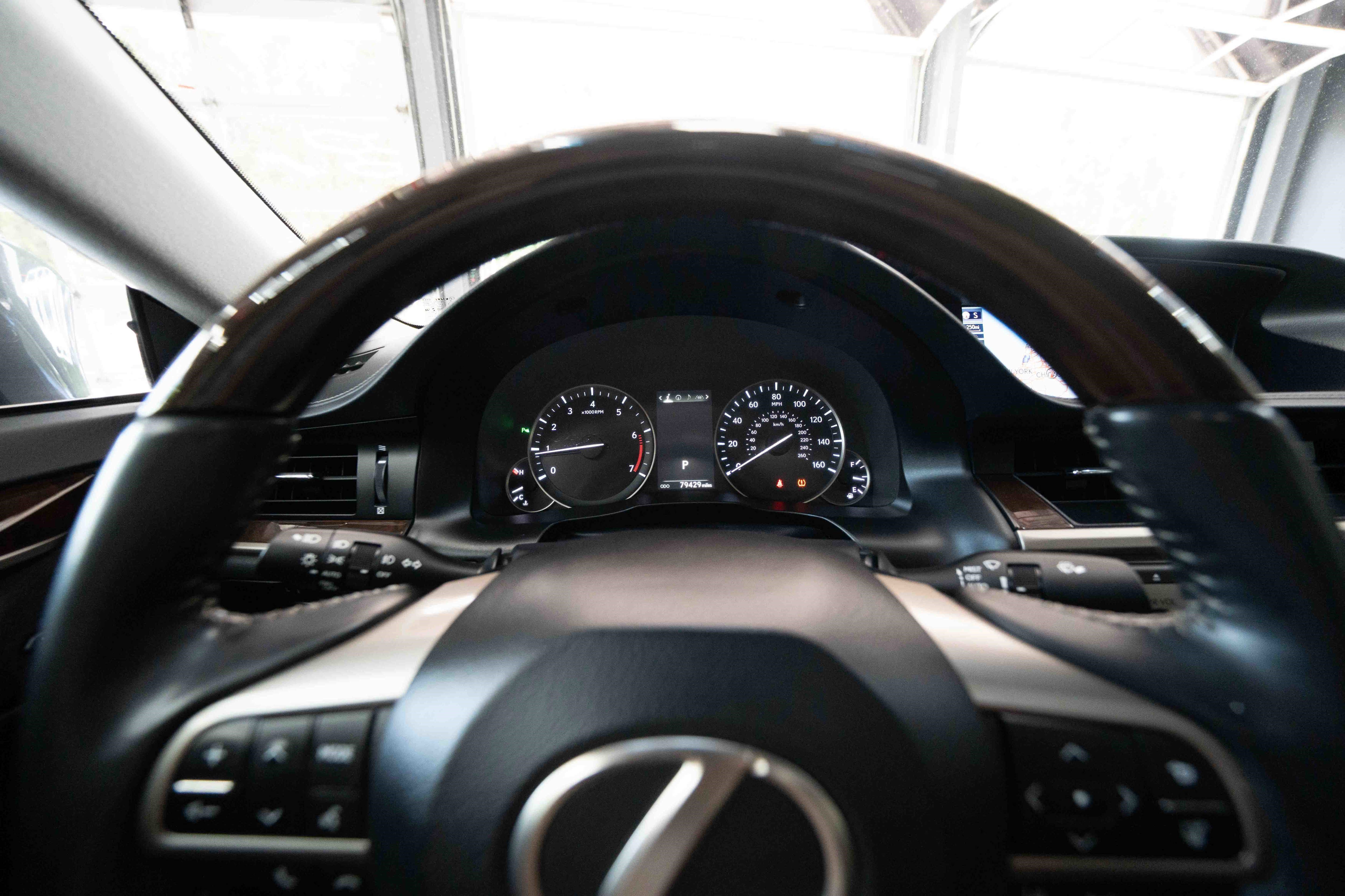 Used 2017 Lexus ES 350 w/ Luxury Package FWD image 15