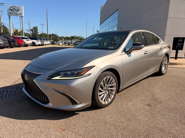 Used 2021 Lexus ES 350 w/ Accessory Package 2 FWD image 3