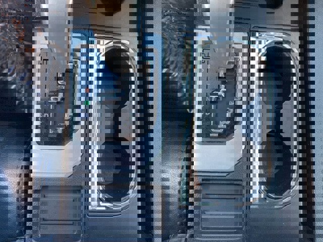 Used 2014 Toyota Tundra Limited image 35