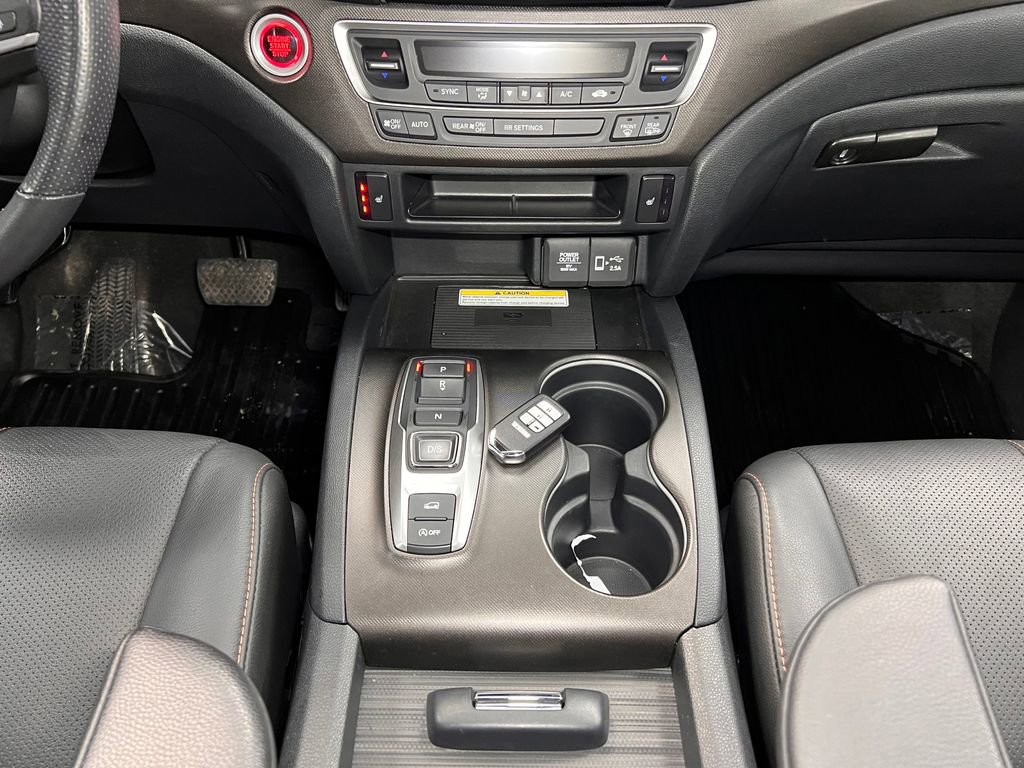 Used 2022 Honda Passport TrailSport image 14