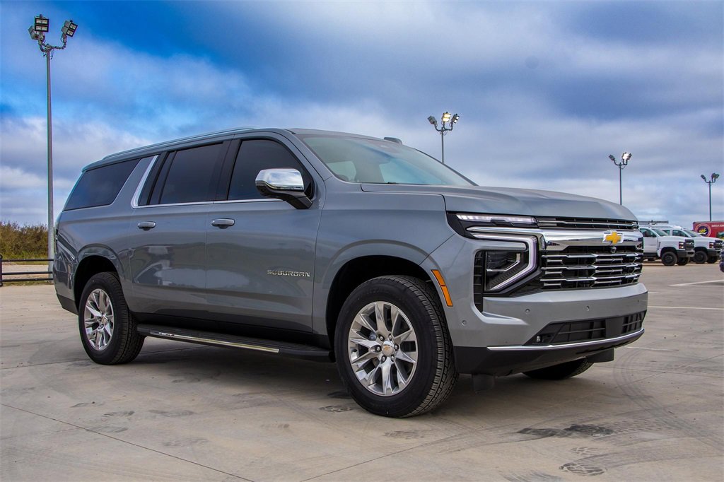 New 2026 Chevrolet Suburban Premier video 1
