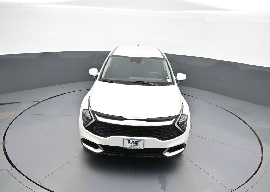 Certified 2025 Kia Sportage LX FWD image 33
