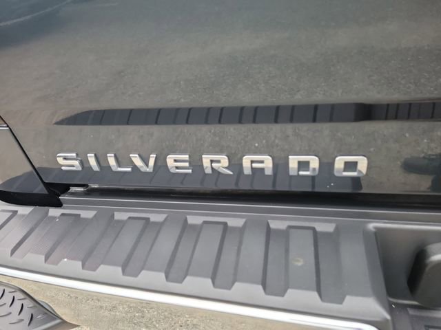 Used 2018 Chevrolet Silverado 1500 LT w/ LT Fleet Convenience Package image 8