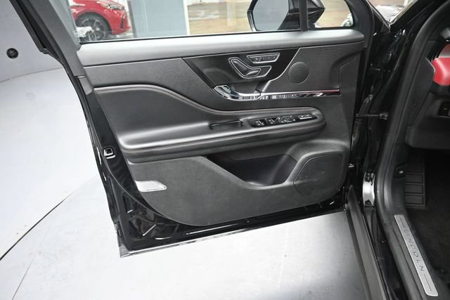 Certified 2024 Lincoln Corsair Reserve AWD/4WD image 19