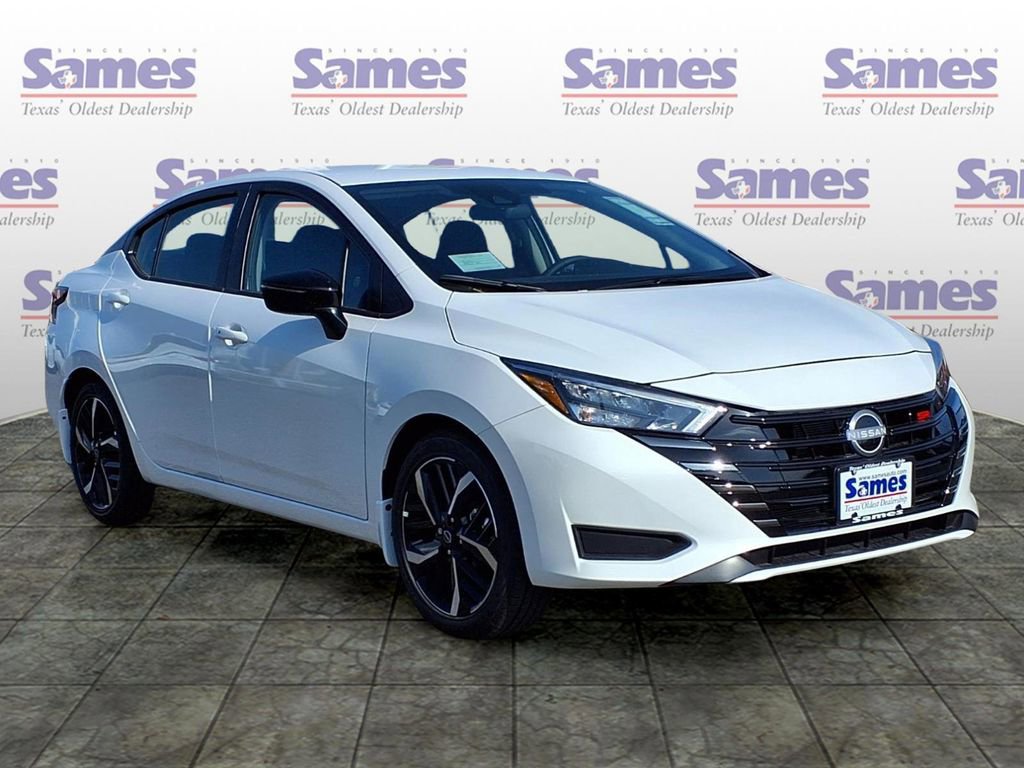 New 2025 Nissan Versa SR w/ Trunk Package