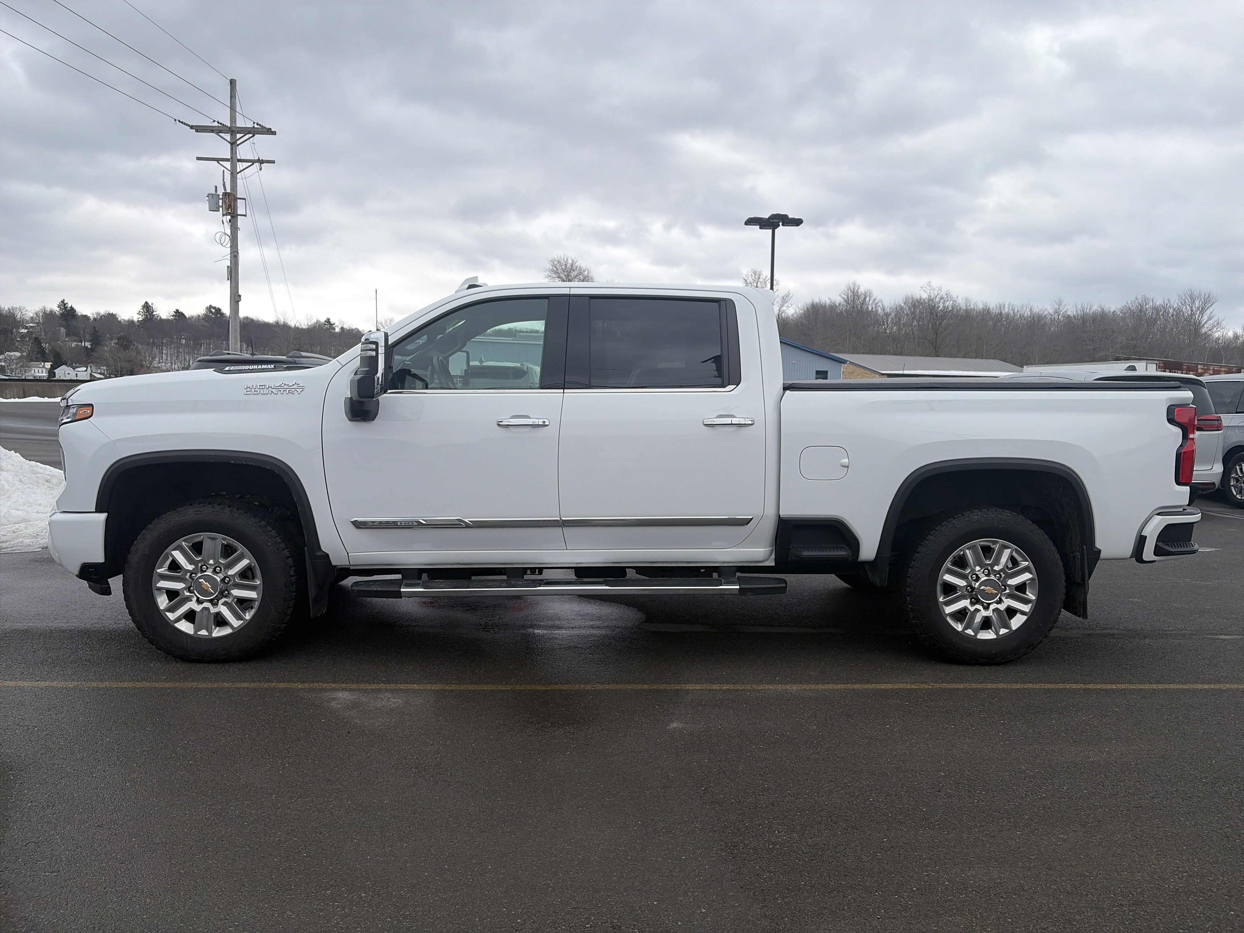 Used 2024 Chevrolet Silverado 2500 High Country w/ Technology Package image 7