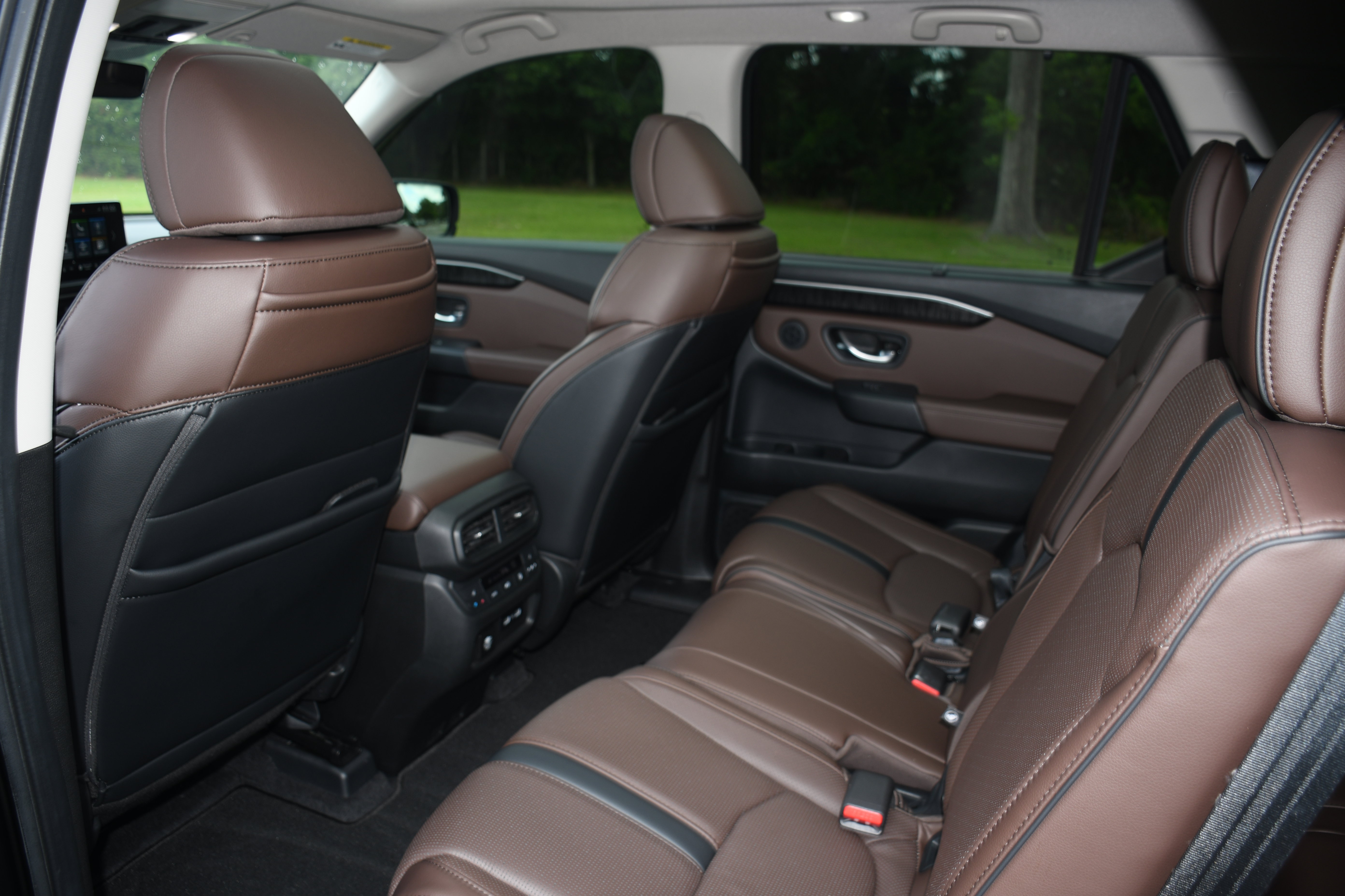 Used 2023 Honda Pilot Elite image 17