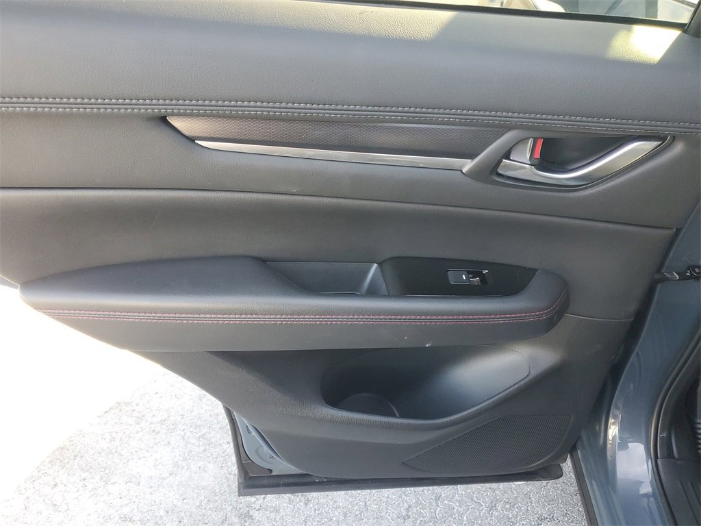 Used 2023 MAZDA CX-5 Carbon Edition image 13