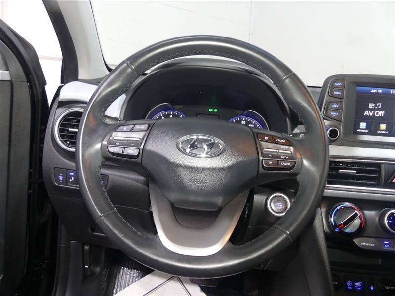 Used 2020 Hyundai Kona SEL Plus AWD/4WD image 30
