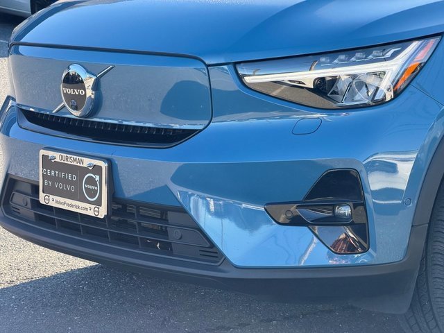Certified 2023 Volvo C40 P8 Recharge Plus w/ Climate Package image 5