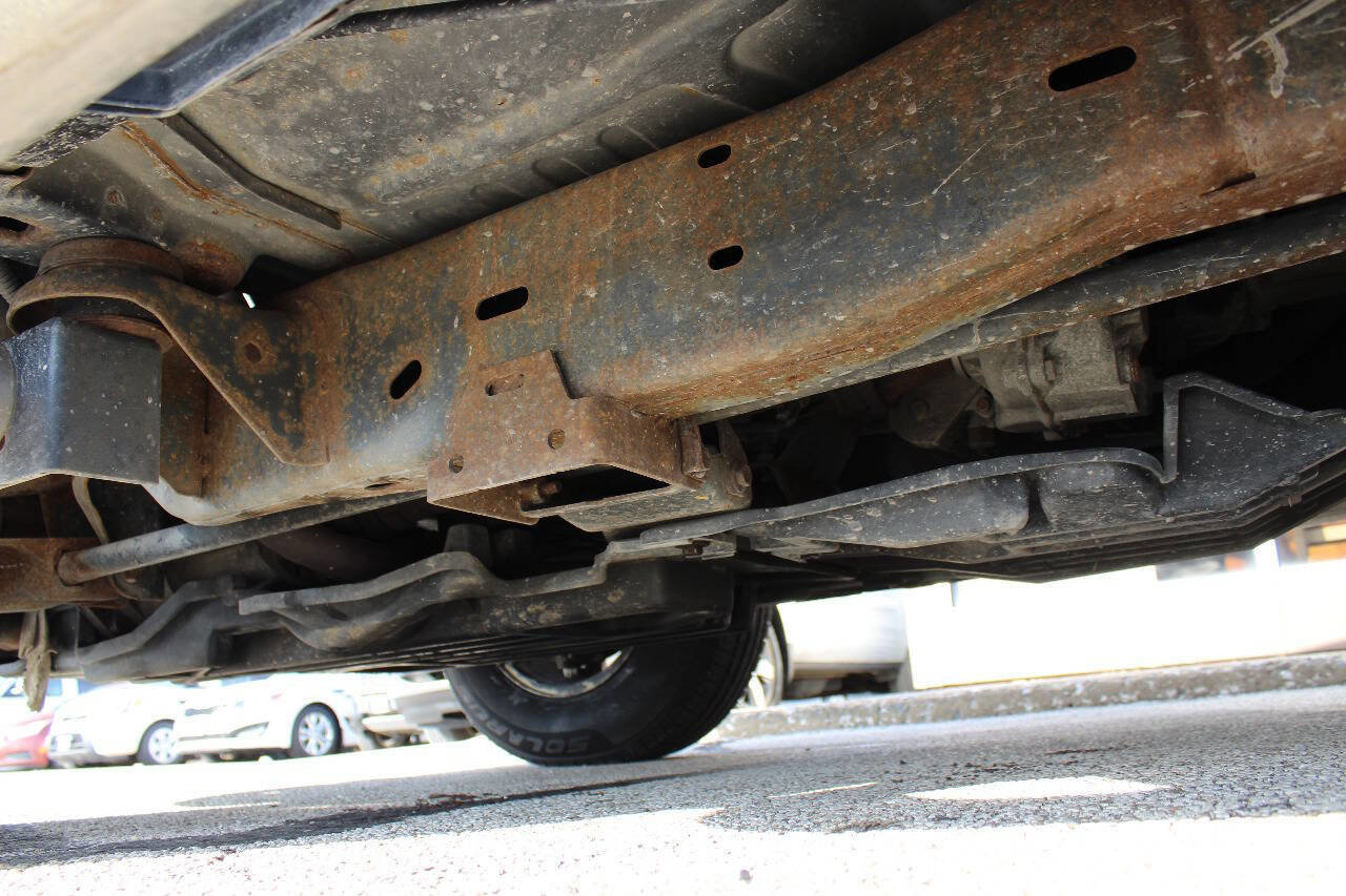 Used 2002 Dodge Durango SLT image 13