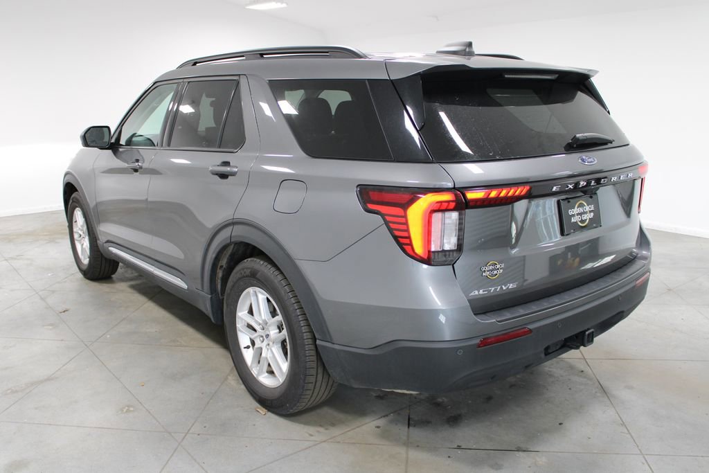 Used 2025 Ford Explorer Active image 7