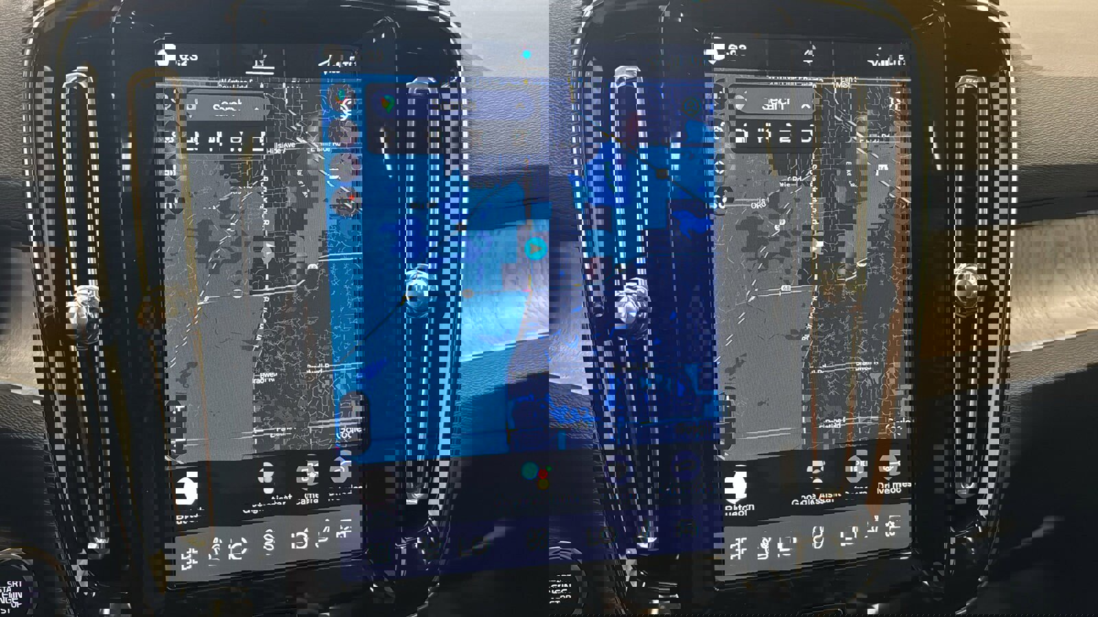 New 2026 Volvo XC40 B5 Ultra w/ Protection Package Premier image 16