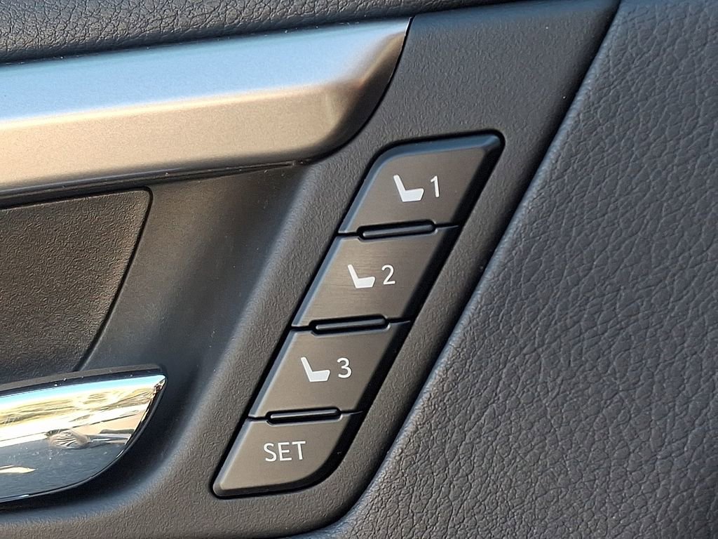 Used 2021 Lexus RX 450h AWD w/ Premium Package image 27