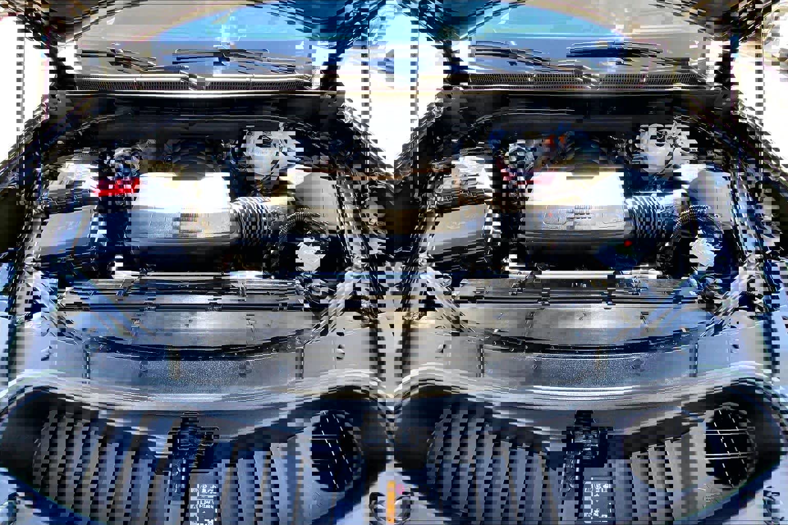 Used 2025 GMC Yukon Denali w/ LPO, Floor Liner Package image 29