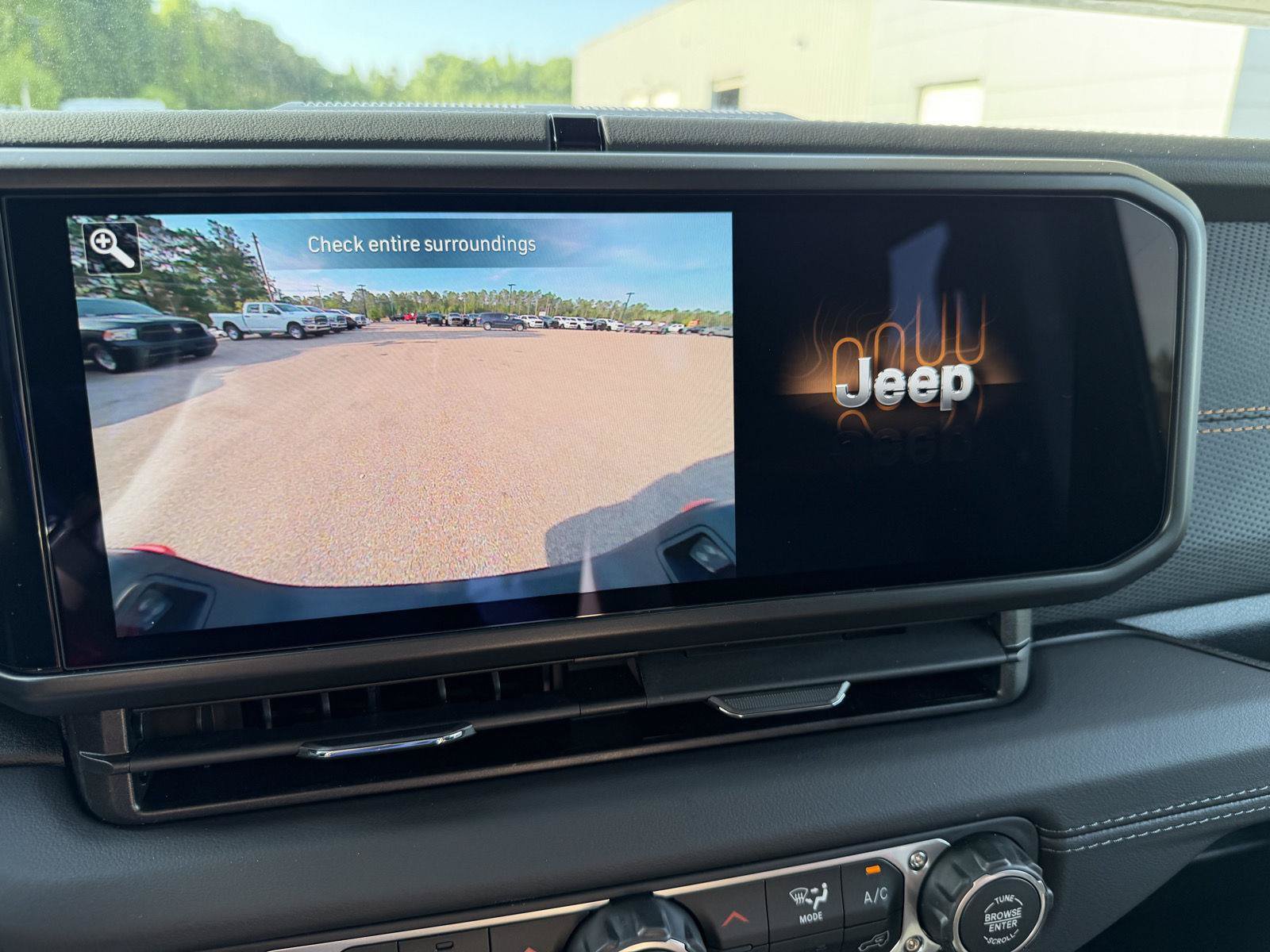 New 2026 Jeep Gladiator Mojave AWD/4WD image 12