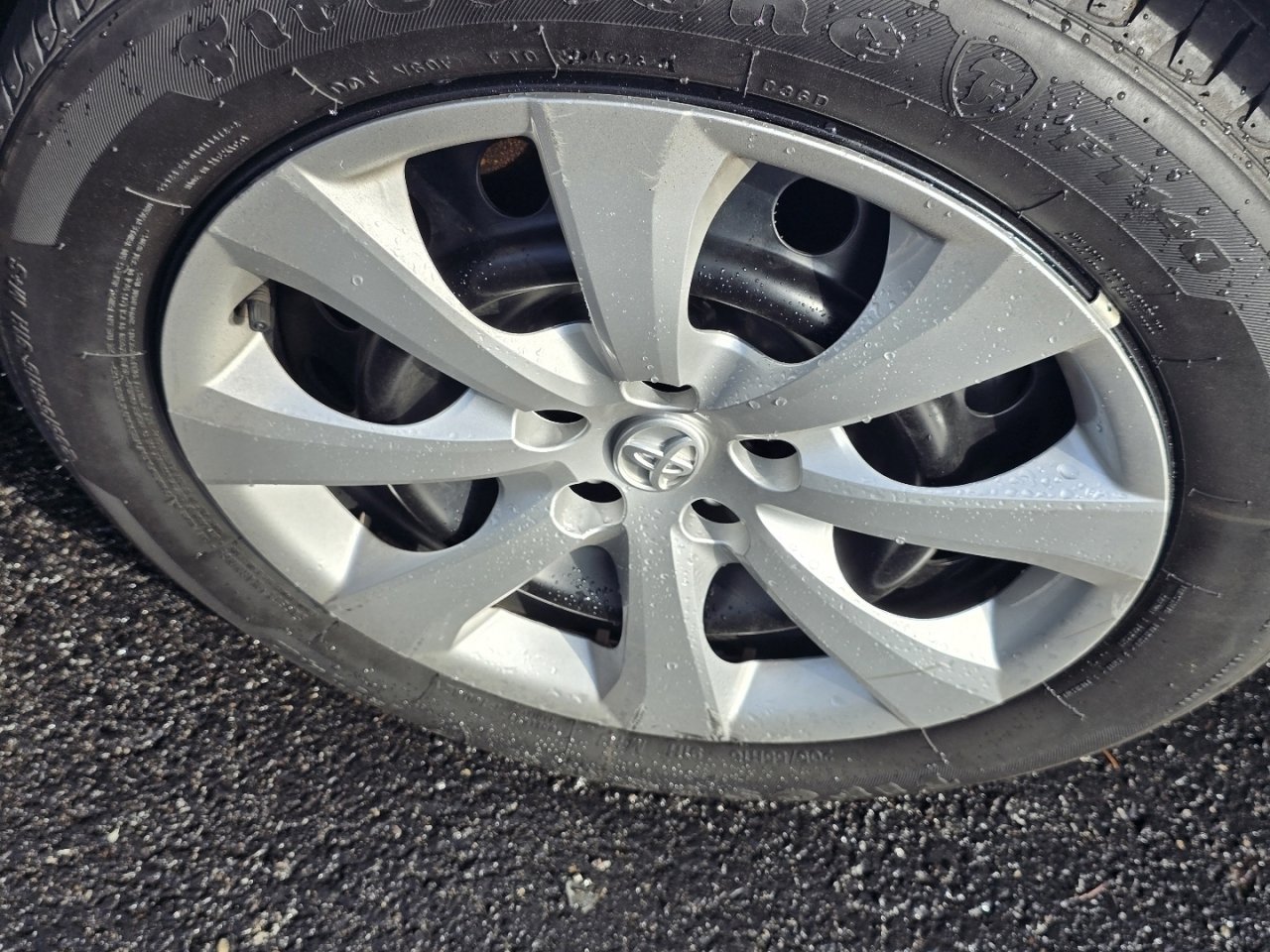 Certified 2024 Toyota Corolla LE image 10